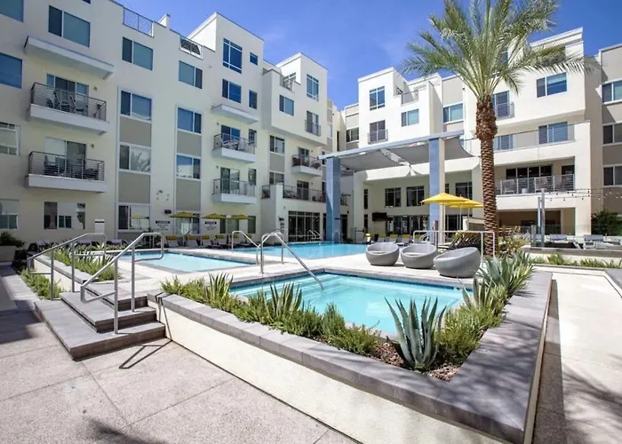 Paradise Cozysuites Under The Palms With Jacuzzi 18